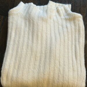 Old Navy White Ribbed mockneck Sweater